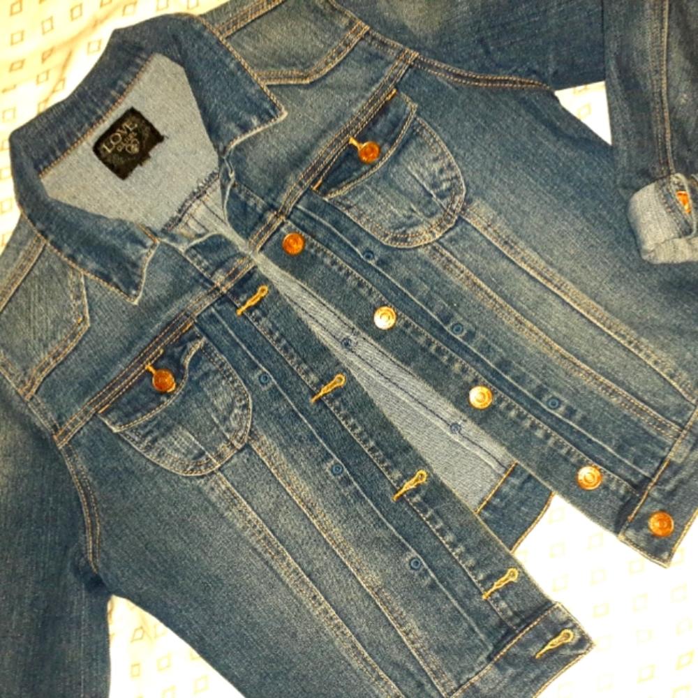 Love culture cropped denim jeans jacket